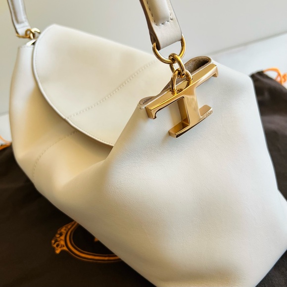 [NEW] Tod's T Case Shoulder Bag, Authentic Italian Elegance - Picture 5 of 8